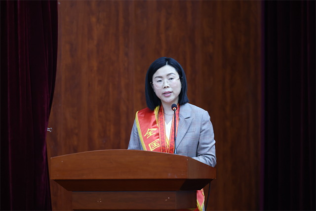 全國五一勞動(dòng)獎(jiǎng)?wù)?/></p><p id=